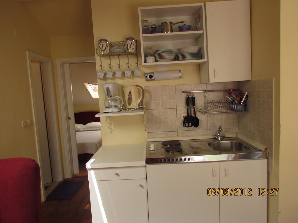 Apartments Senko Trpanj Eksteriør bilde