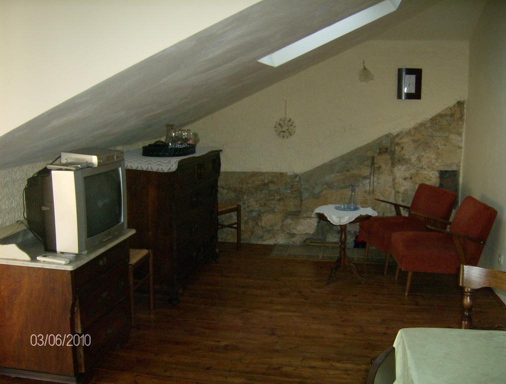 Apartments Senko Trpanj Eksteriør bilde